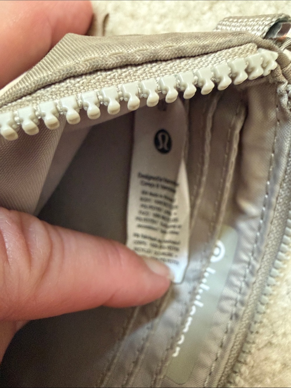 Taupe lululemon athletica Small Zip Pouch - Picture 9 of 10